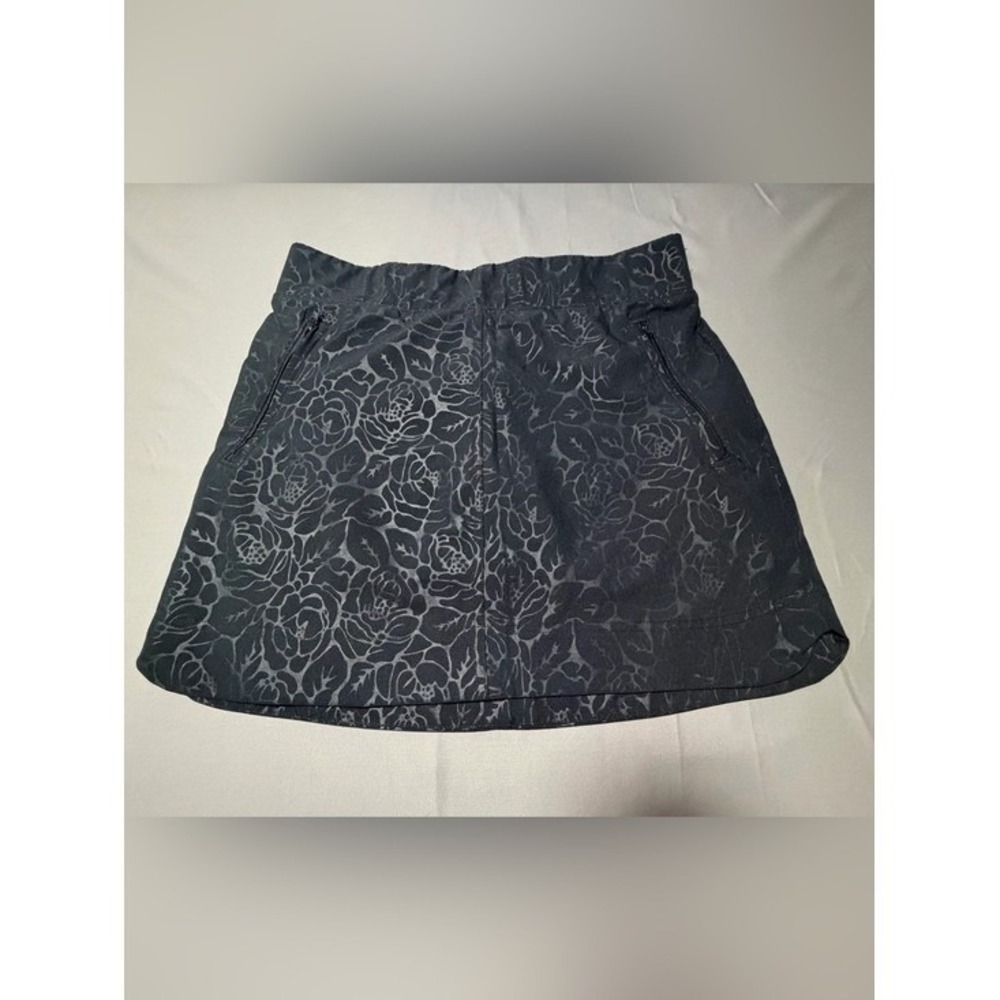 Orvis Womens XS Black Floral Rose Jacquard Active Golf Skort Zipper Pockets